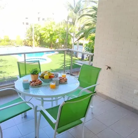 Zephyrus By Costa Apartment